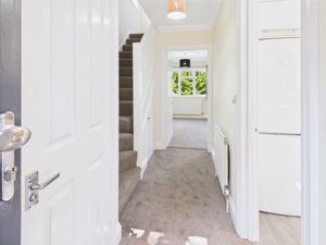 ENTRANCE HALLWAY- click for photo gallery